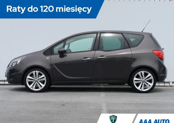 Opel Meriva cena 39000 przebieg: 106925, rok produkcji 2013 z Chodzież małe 301